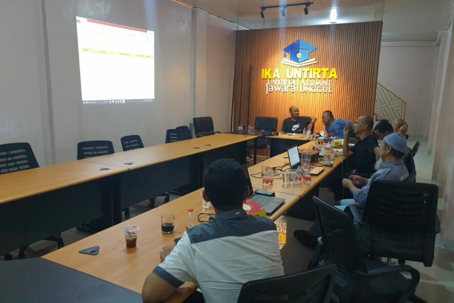 Sosialisasi Aplikasi DeSmart bersama IKA UNTIRTA