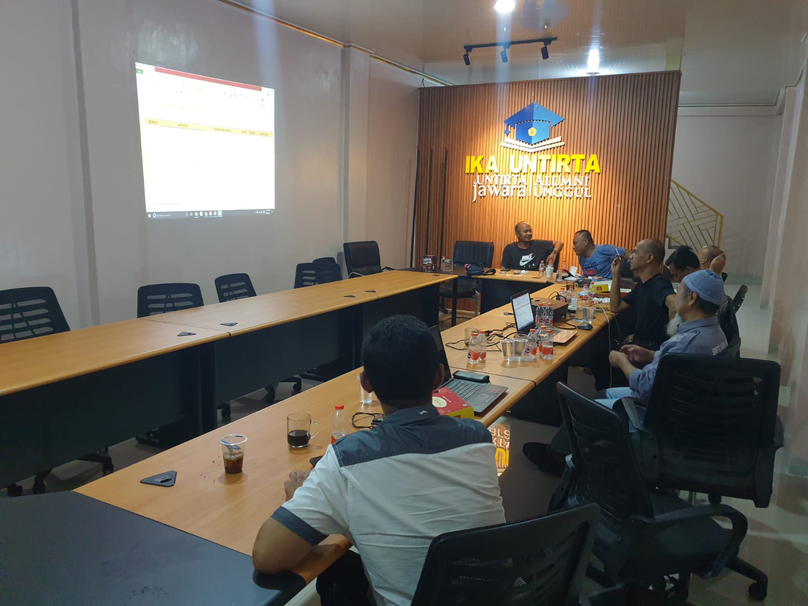 Sosialisasi Aplikasi DeSmart bersama IKA UNTIRTA